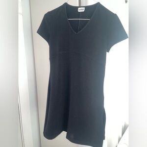 NWOT Hollywood Black V-Neck Dress